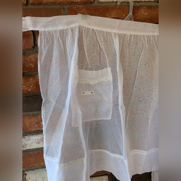 White Sheer half Apron with Red Trim - Picture 4 of 8
